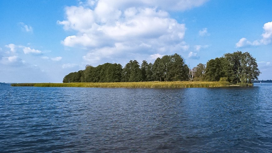 Wyspa Miłości, jezioro Niegocin, fot. Żegluga Mazurska